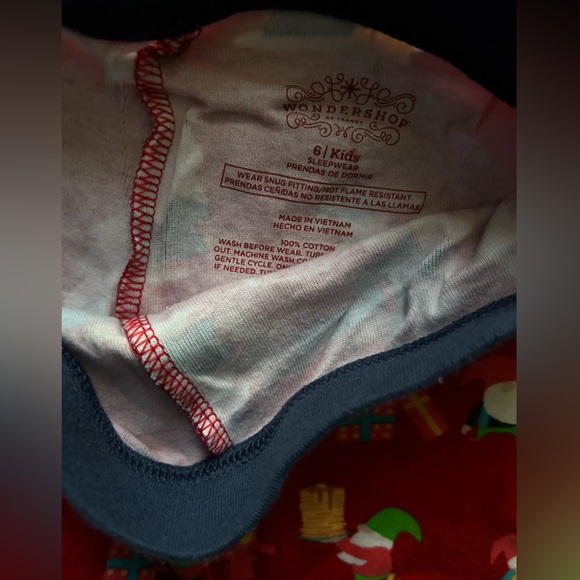 WONDERSHOP Kids Holiday Gnomes Print Long Sleeve Pajama Set. - Picture 4 of 7